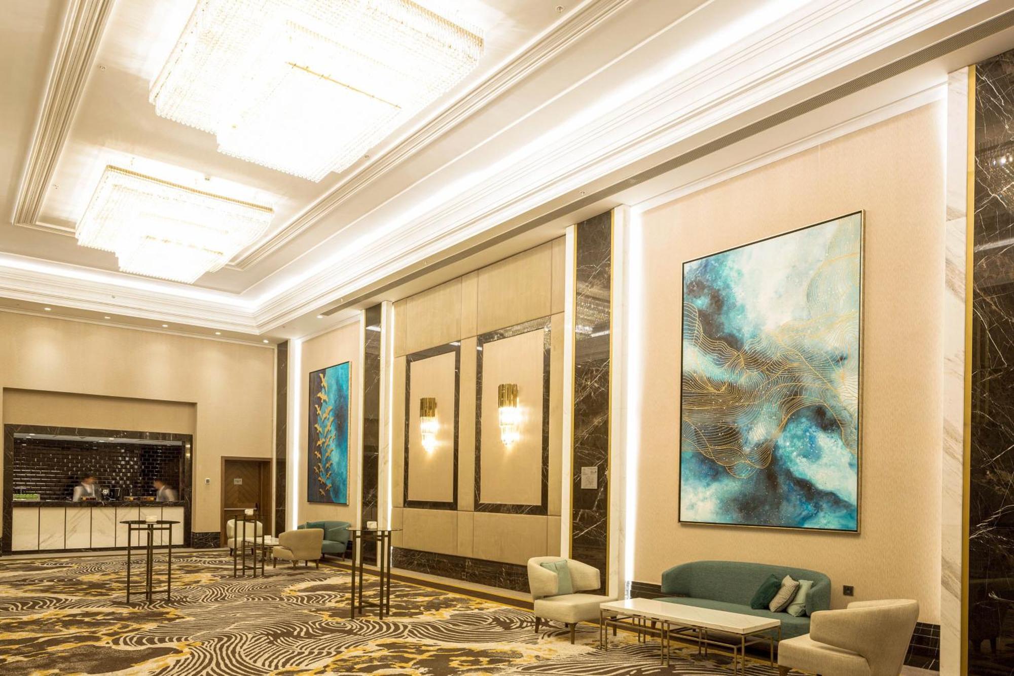 Sheraton Biškek Exteriér fotografie